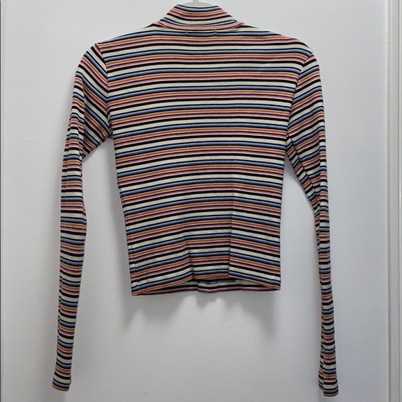 Brandy Melville Daniela striped long sleeve - Picture 5 of 5